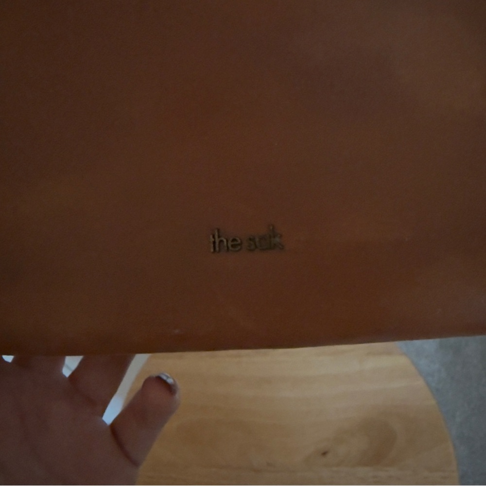 The Sak Tan Floral Embossed Crossbody Bag | Stylish & Functional - Picture 4 of 8